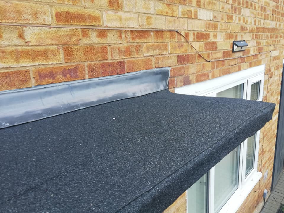 What is Asphalt Roll Roofing? Beacon Basingstoke Roofing